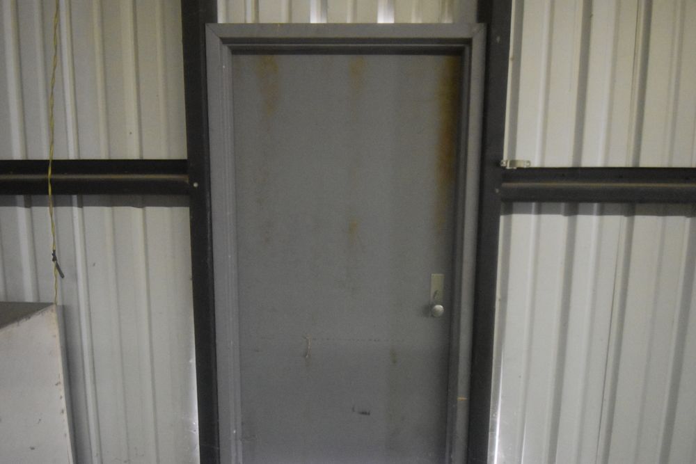 DESERT SHORES COMMERCIAL BUILDING: 3844 Scott Dr, Thermal, CA 92274